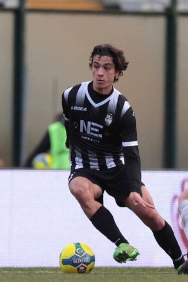 Paloschi stende l’Imolese, il Siena torna al successo: 1-0