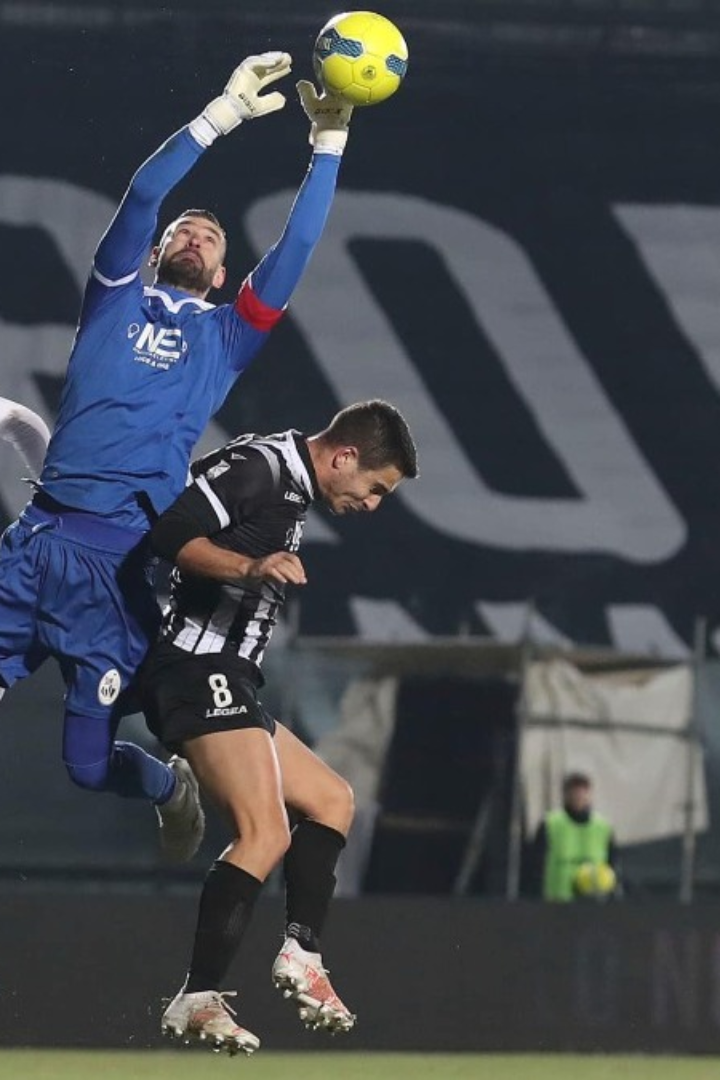 Calcio, serie C. Siena-Pontedera 1-1. Pari in extremis per i granata