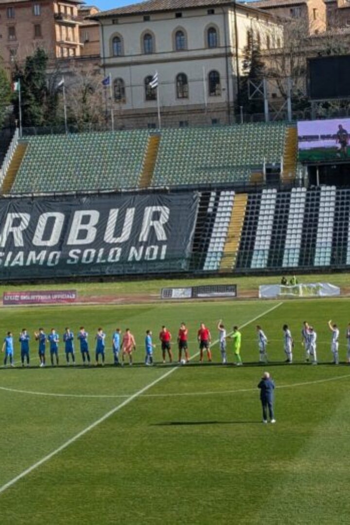 Calcio, Candido fa felice il Siena: la Robur sconfigge il Ghiviborgo (1-0)